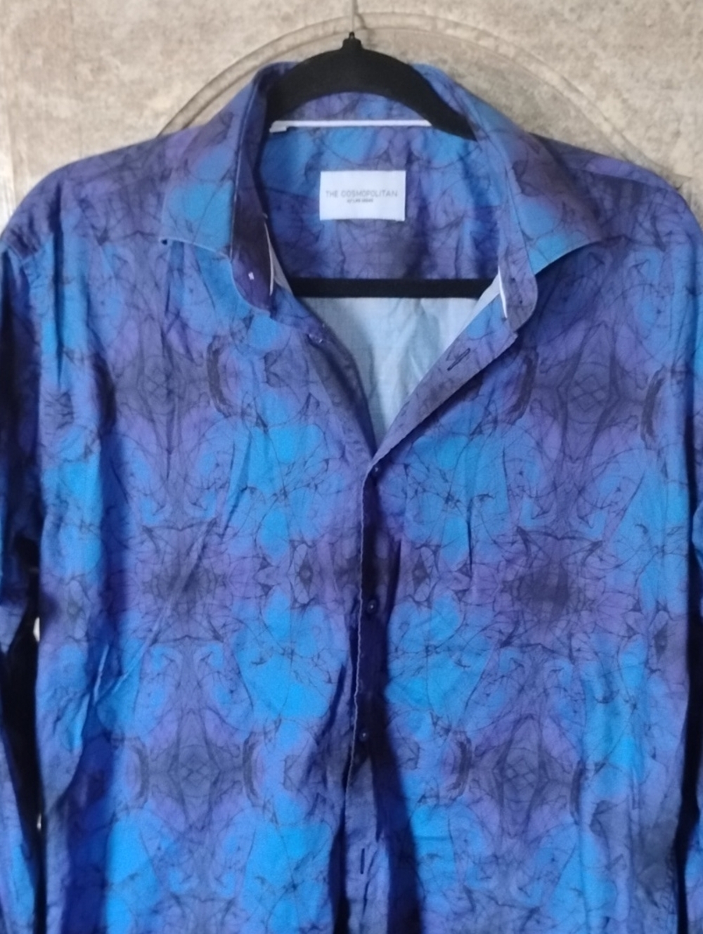 The Cosmopolitan Hotel Shops  Blue & Purple Patterned Button-Up Shirt Mens Large